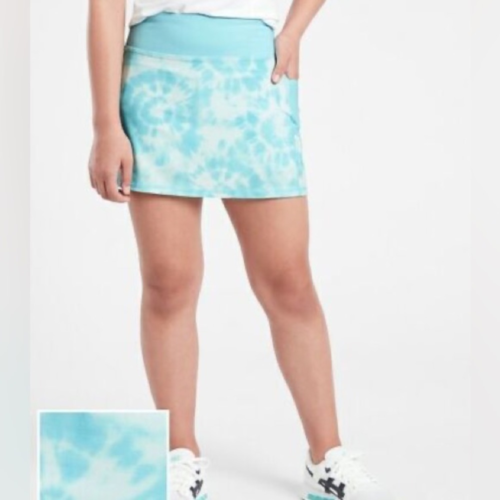 Athleta Girl blue tie dye record breaker skort | NWT
